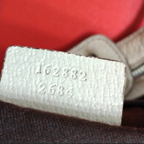 HEARTS 90s Gucci HOBO Large Shoulder Bag - DOUBLE SIDED HEARTS - Picture 4 of 15